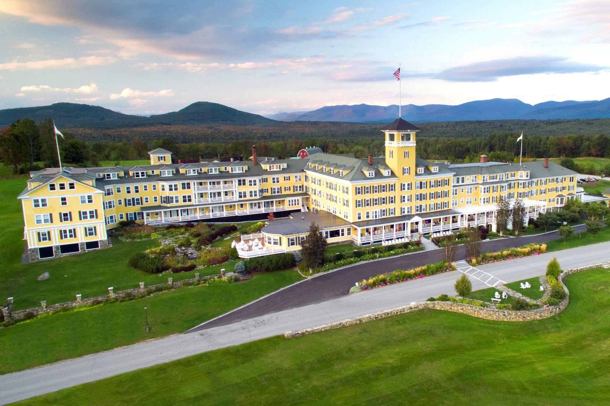 Whitefield Mountain View Grand Resort & Spa מראה חיצוני תמונה